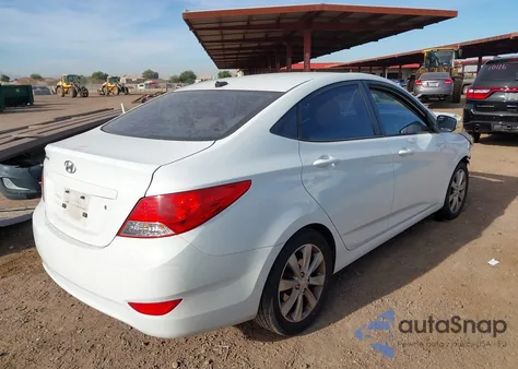 2012 Hyundai Accent Gls z USA, uszkodzony, nr VIN KMHCU4AEXCU148832